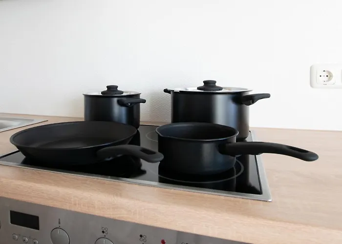 Tolstov - 4 Dachgeschosswohnung - 25 Min Zur Messe Dus