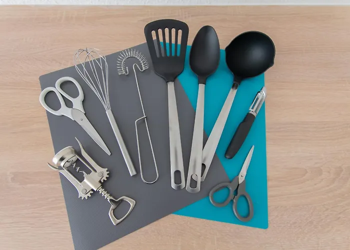 Tolstov - 4 Dachgeschosswohnung - 25 Min Zur Messe Dus アパート *